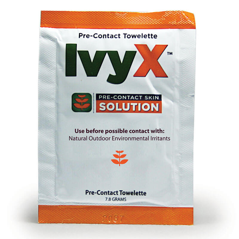 A packet of Coretex IvyX Pre-Contact Towelettes, part of the "Poison Oak & Ivy Formula," provides protection against poison ivy by forming a barrier against environmental allergens. It's intended for application on the skin before coming into contact with poison ivy, oak, and sumac, weighing in at 7.8 grams per packet.