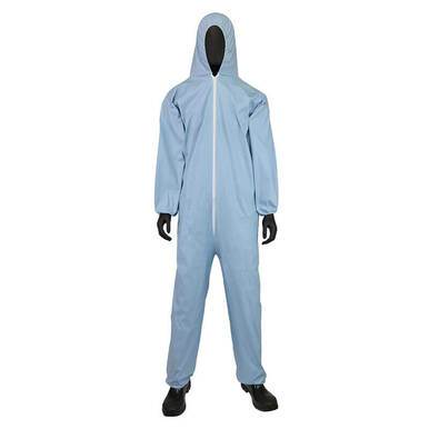 A mannequin displays a PIP Posi-Wear FR Coverall with Hood 3106, in light blue, adhering to NFPA 701 standards. The oil-repellent full-body suit includes a hood, gloves, and black shoes and features a front zipper closure. This presentation is set against a pristine white backdrop.