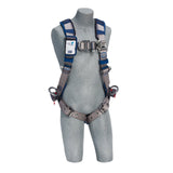 A torso-only gray mannequin showcases the 3M DBI-SALA ExoFit STRATA Vest Positioning Harness, Tongue Buckle 1112531 by 3M DBI-SALA Fall Protection. This safety harness includes adjustable straps, a central buckle, and metal loops for securing gear, emphasizing its design and functionality.