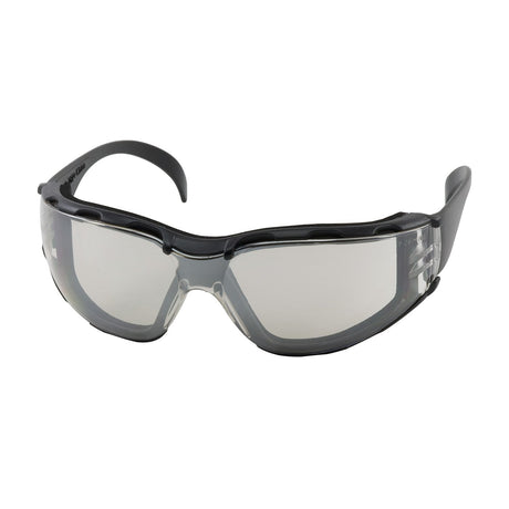 The PIP Zenon Z12 safety glasses offer a black frame with a curved design, featuring wraparound lenses and wide side arms for enhanced eye protection. These glasses include foam padding for added comfort and an anti-scratch coating to maintain lens clarity, provided by Protective Industrial Products (PIP). Each box contains 12 pairs.