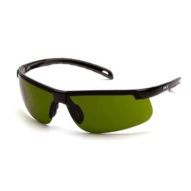 The Pyramex Ever-Lite Welding Safety Glasses SB86_0SF from Pyramex Safety provide UV protection and feature sleek, black frames with green-tinted lenses. The wraparound frame design adds a sporty appearance to these glasses.