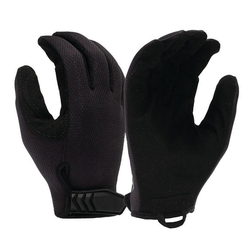 The Pyramex Medium Duty Adjustable Operator Gloves VGTG30, available in a set of 6 pairs, are black tactical gloves designed for enhanced grip with textured fabric. They feature durable synthetic leather and adjustable wrist straps, along with convenient loops for easy hanging or storage. Additionally, these gloves offer touchscreen compatibility for added convenience.